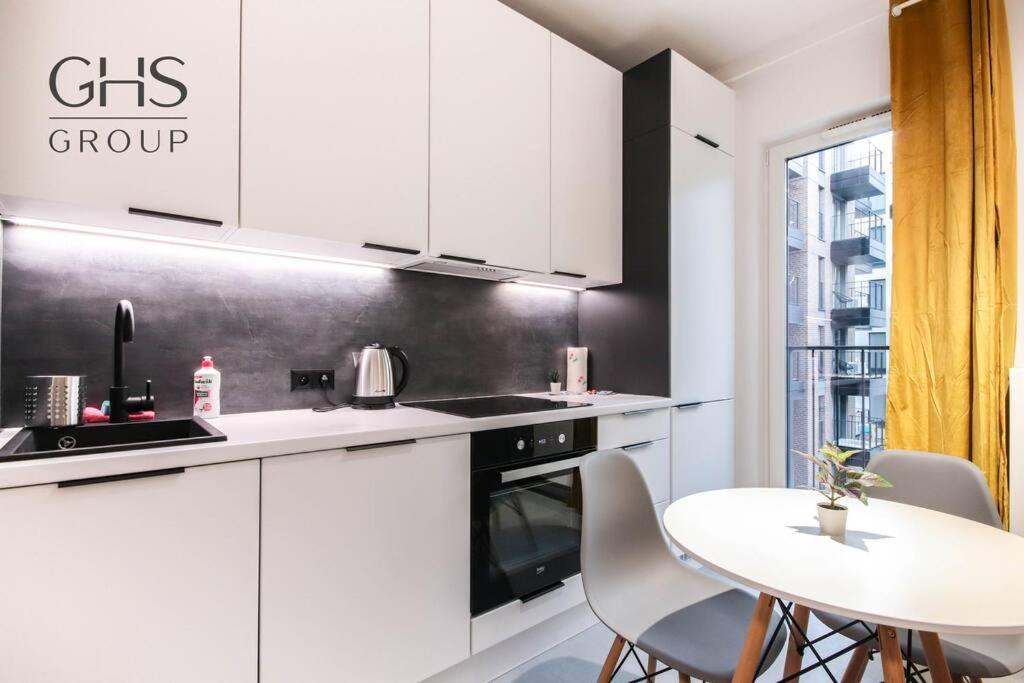 Stylowy Apartament Blisko Dworca Glownego Cracóvia Exterior foto